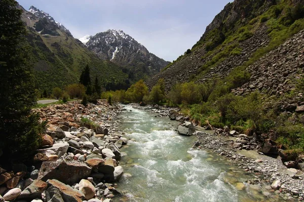 Εθνικό Πάρκο Ala Archa Στα Βουνά Tian Shan Του Bishkek — Φωτογραφία Αρχείου