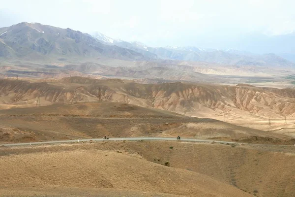 Διαδρομή Του Όμορφο Γραφικό Από Μπισκέκ Naryn Στα Όρη Tian — Φωτογραφία Αρχείου