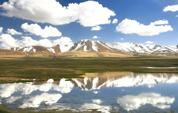 Sträckningen Vackra Natursköna Från Bishkek Till Låt Kul Sjö Naryn — Stockfoto