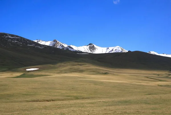 Magnifique Paysage Lac Song Kul Naryn Avec Les Montagnes Tian — Photo