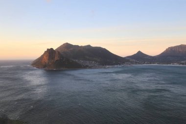 Chapman'ın zirve Hout Bay ve Noordhoek arasında Atlantik kıyısında güzel bir gösterim, Cape Town, Güney Afric dünyada sürücüdür