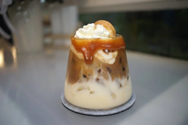 Eiskaffee Gras — Stockfoto