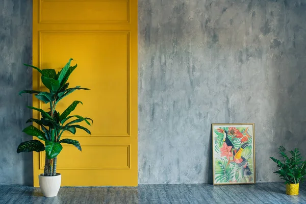 Innenraum Des Wohnzimmers Mit Einer Pflanze Und Einem Bild — Stockfoto