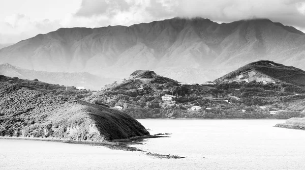 Sonnenuntergangslandschaft Auf Den Hügeln Noumea Neukaledonien Schwarz Weiß — Stockfoto