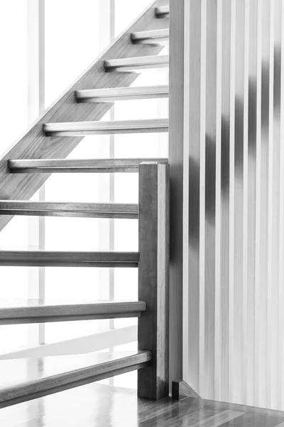 Innen Holztreppe Mit Licht Dahinter Schwarz Weiß — Stockfoto