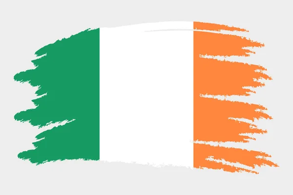 Bandeira da Irlanda. Pincel pintado Bandeira da Irlanda. ilustração estilo desenhado à mão com um efeito grunge e aquarela. Irlanda Bandeira com textura grunge. Ilustração vetorial . — Vetor de Stock