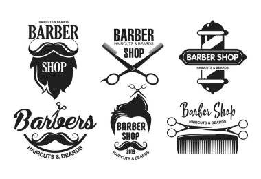 Vintage tarzda berber logosu, amblem ve etiketler vektör illüstrasyon seti. Beyaz arka planda yalıtılmış rozetler ve logolar.