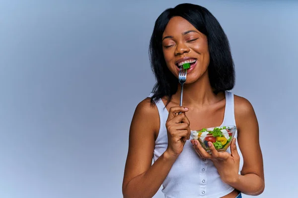 Dreamy Woman Closed Eyes Fork Eats Cucumber Sal — Stock Photo, Image
