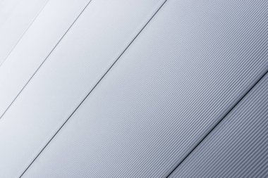 Gri kıvrımlı Metal Sayfa Duvarı Arkaplanı Parlak yansıma derecelendirmesi