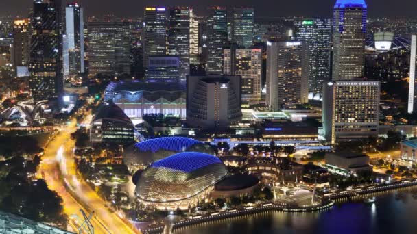 Vista panorámica nocturna de Singapur con Explanada time-lapse — Vídeos de Stock