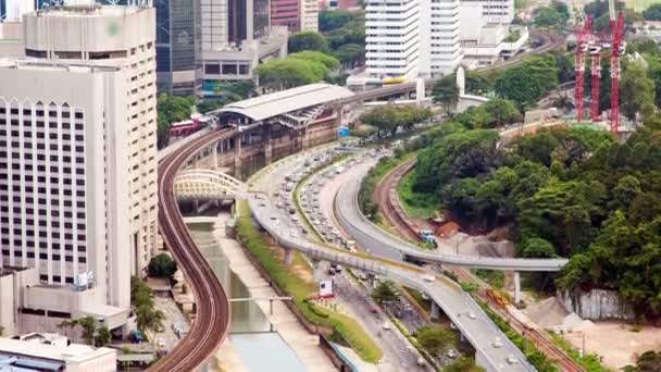 Time-lapse Estação de metro com tráfego Kuala Lumpur, Malásia. Preparar. — Vídeo de Stock