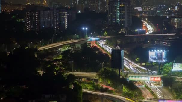 在吉隆坡的延时夜间交通。向上平移 — 图库视频影像