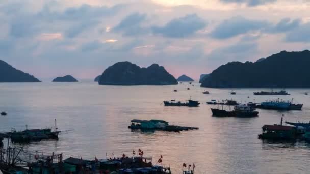 猫 Ba 島サンセット、ハロン湾、ベトナム タイムラプス — ストック動画