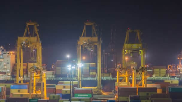 Gru container in porto di notte, Colombo, Sri Lanka — Video Stock