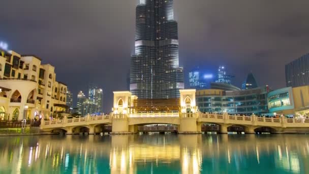 Dubai centro notte lapse. pan up — Video Stock