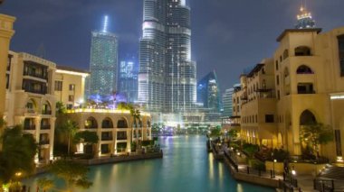 Downtown Dubai adlı gece zaman atlamalı. yukarı kaydır