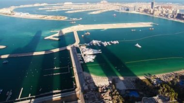 Jumeirah Palm Island beach, Dubai zaman atlamalı. yukarı kaydır