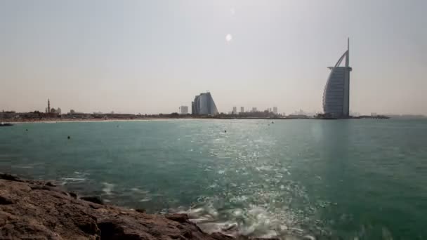 Jumeirah Public Beach lapso de tiempo — Vídeo de stock