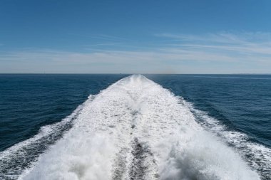 mavi deniz yüksek hızlı feribot sonrasında