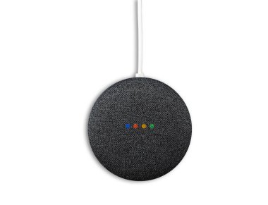 Kömür renginde Google yuvası mini akıllı hoparlörünün tam üstünde