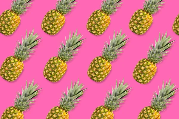 Colorful Fruit Pattern Pineapples Bright Pink Background Top View — Stock Photo, Image