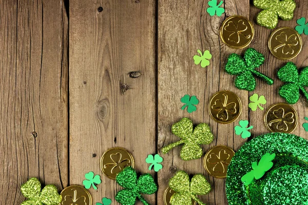 Patricks День Куточок Кордоні Зеленого Трилисники Золоті Монети Гном Капелюх — стокове фото