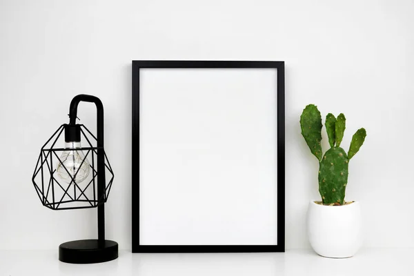 Maquette Cadre Noir Usine Cactus Lampe Style Industriel Sur Une — Photo