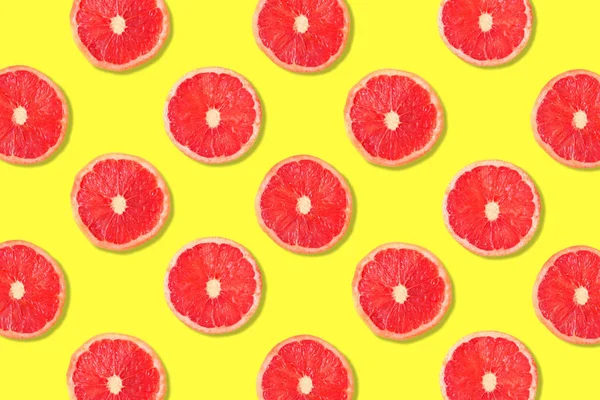 Summer Fruit Pattern Pink Grapefruit Slices Bright Yellow Background — Stock Photo, Image