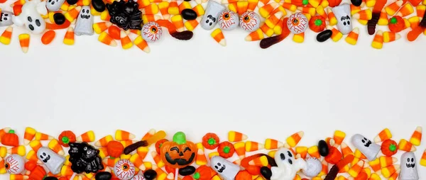 Halloween Candy Dubbele Rand Banner Bovenste Weergave Een Witte Achtergrond — Stockfoto