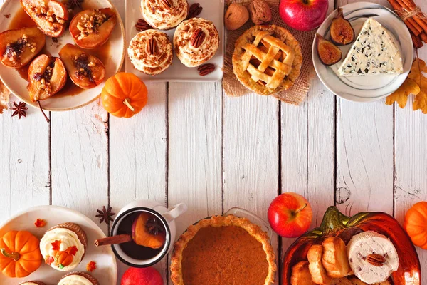 Herbstnahrung Doppelte Grenze Tisch Szene Mit Einer Auswahl Kuchen Vorspeisen — Stockfoto