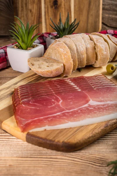 Thinly Sliced German Black Forest Ham Sliced Ciabatta Bread Tomato — Stock Photo, Image