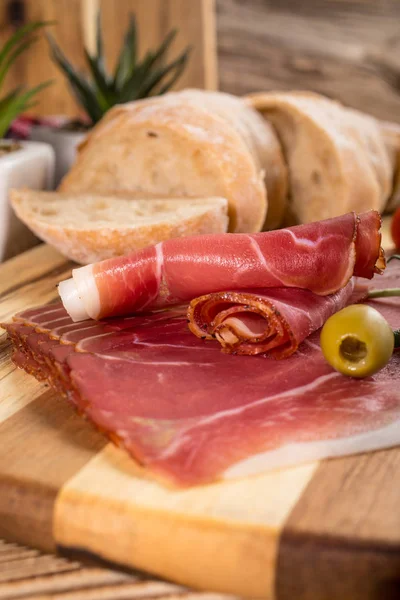 Thinly Sliced German Black Forest Ham Sliced Ciabatta Bread Tomato — Stock Photo, Image