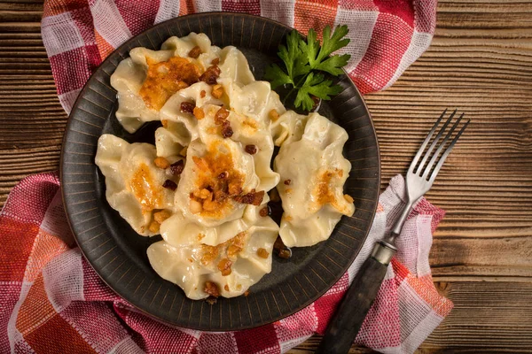 Fried Dumplings Pierogi Meat Filling Sprinkled Greaves Top View — Stock Photo, Image