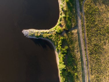 Vistula Nehri'nin hava atış. Yukarıda da görüleceği Nehri.