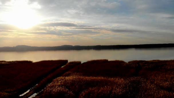 Coucher Soleil Romantique Bord Lac Mouvement Latéral — Video