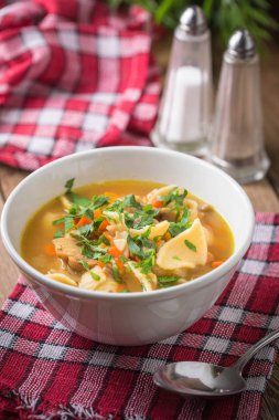 Maydanoz beyaz kase mantar çorbası.