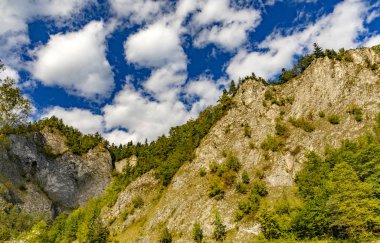 Pieniny, Polonya ve Slovakya 'daki Dunajec nehrinin dönüşü