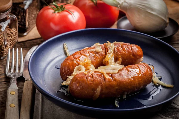 Salchicha Frita Con Cebolla Plato — Foto de Stock