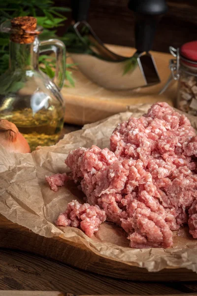 Raw Minced Meat Wooden Background Selective Focus — Stock Photo, Image