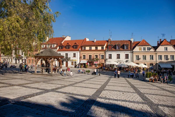 Sandomierz Lengyelország Október 2015 Régi Bérházak Sandomierzben Piacterén — Stock Fotó