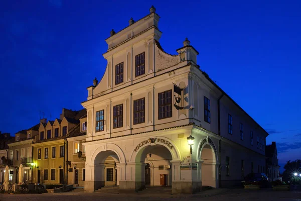 サンドミエシュ ポーランド 2015 歴史的な長屋の家 現在郵便局 — ストック写真