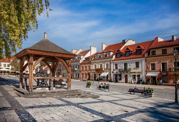 Sandomierz Polónia Outubro 2015 Poço Histórico Mercado Cidade Velha Sandomierz — Fotografia de Stock