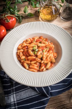 Cavatelli taze domates soslu makarna.
