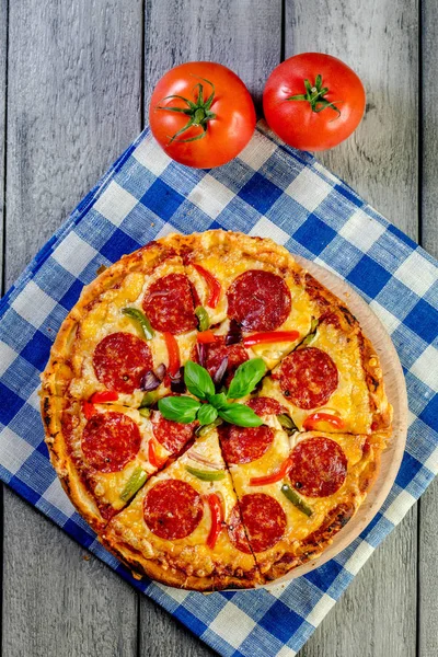 Pizza pepperoni. — Zdjęcie stockowe