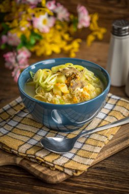 Taşlıklar arpa ve tavuk çorbası.