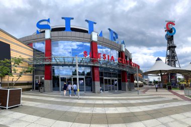 Modern alışveriş kompleksi 