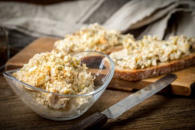 Uskumru Yapıştır balık.