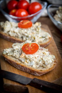 Uskumru Yapıştır balık.