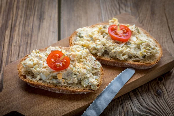 Uskumru Yapıştır balık.