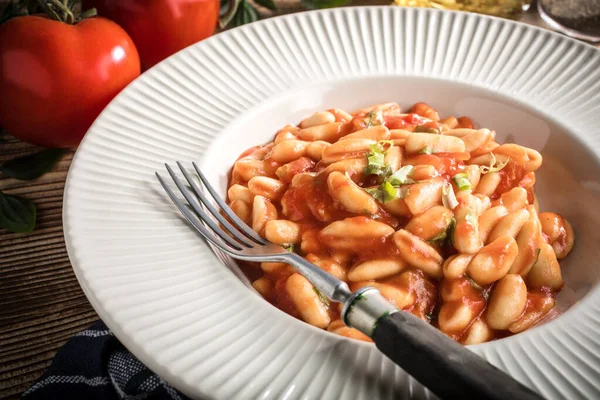 Cavatelli taze domates soslu makarna.